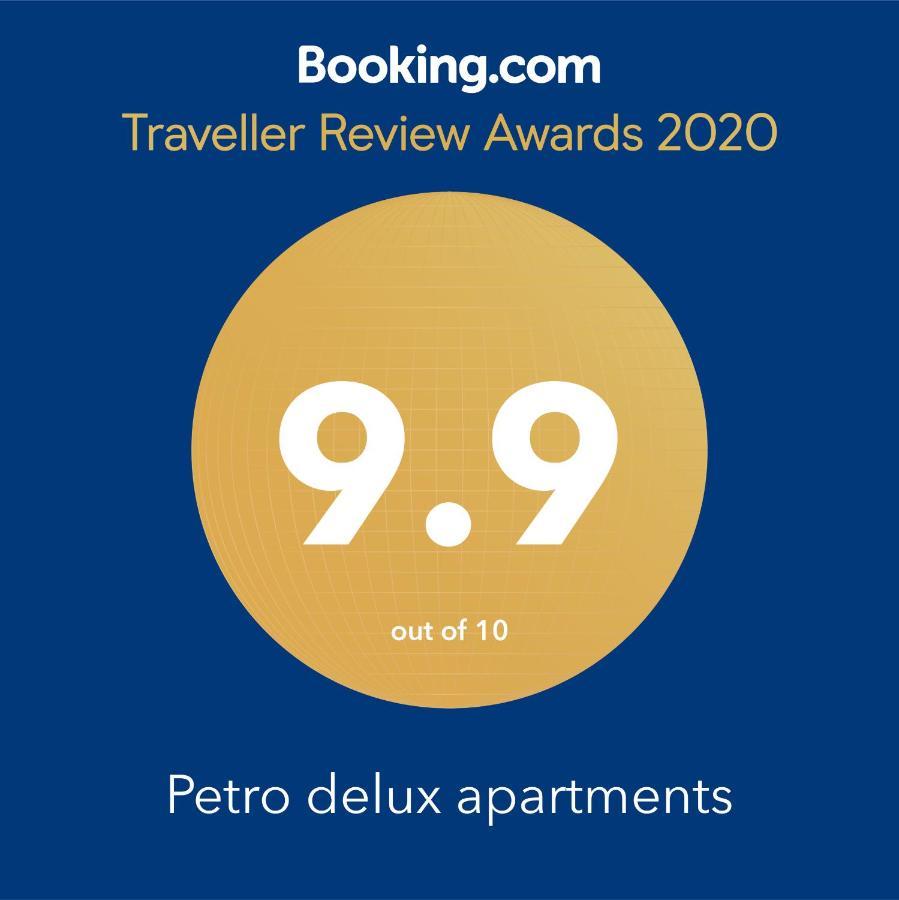 Petro delux apartments Kaunas Esterno foto